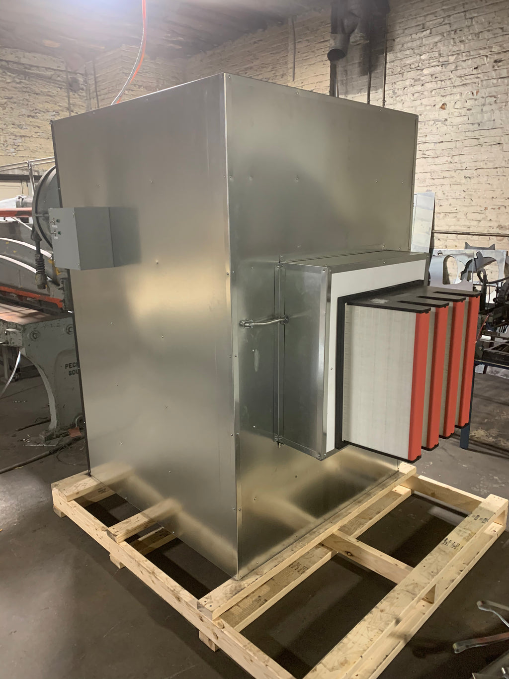 4x4x6 Spray booth